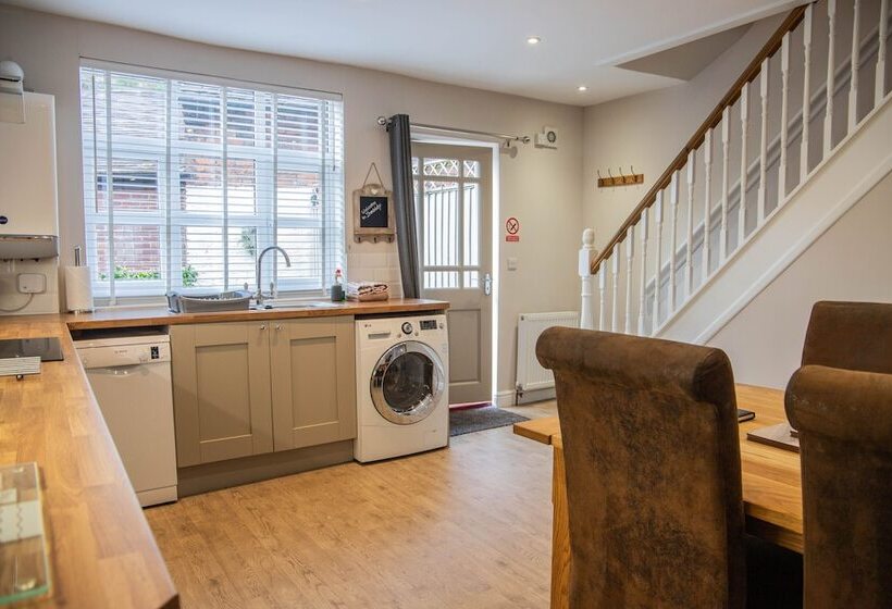 リゾートホテル Ironmasters House