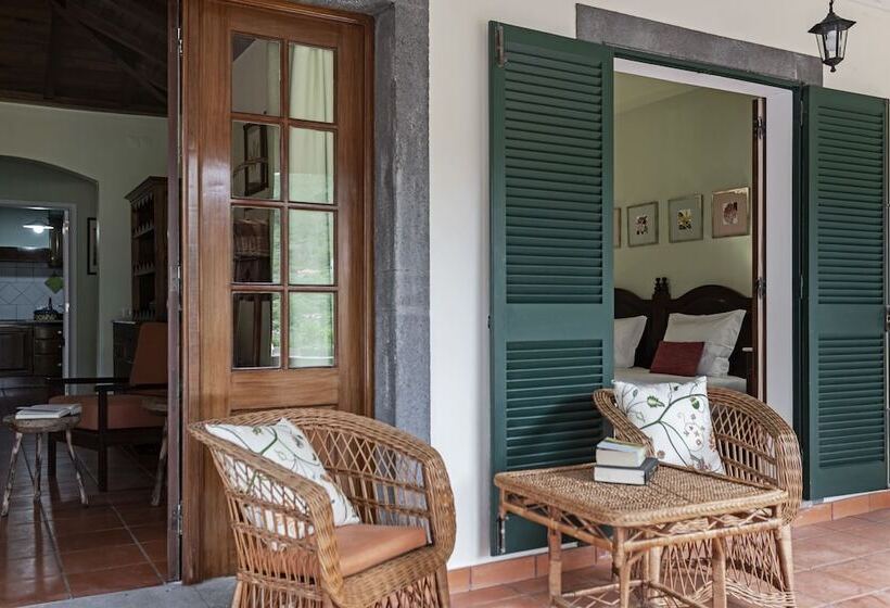 Casa Do Lanço I By An Island Apart