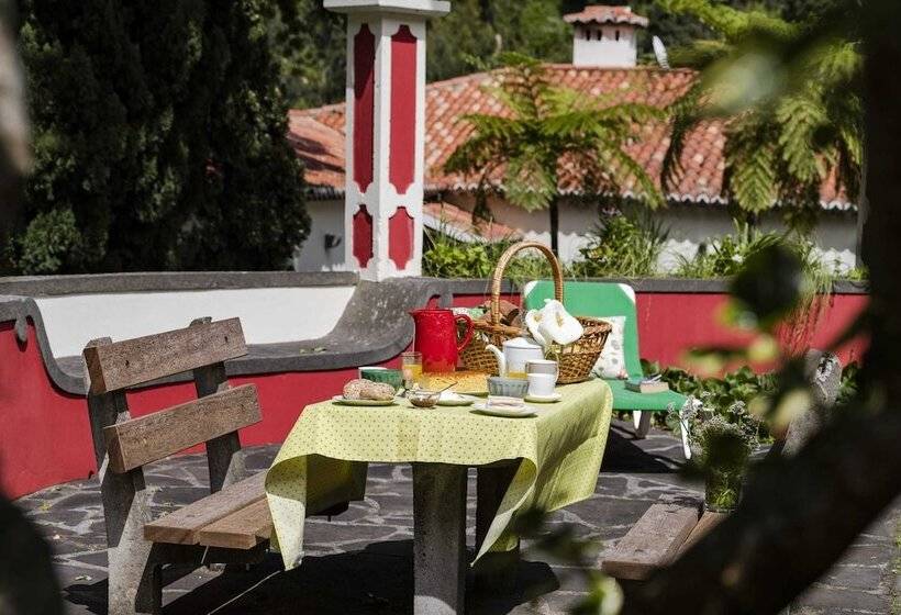 Casa Do Lanço I By An Island Apart