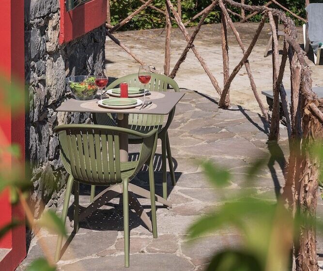 Casa Do Lanço I By An Island Apart