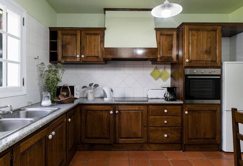 Casa Do Lanço I By An Island Apart