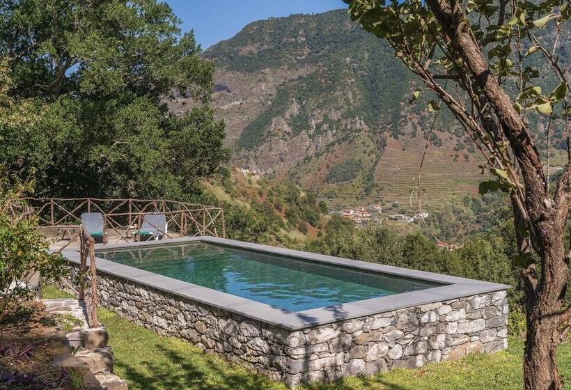 Casa Do Lanço I By An Island Apart