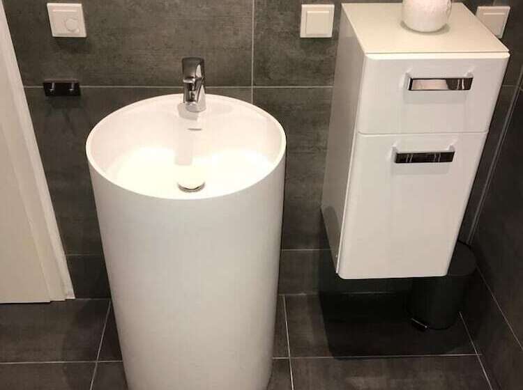 Ganzes Haus Nähe Köln Messe Airport City