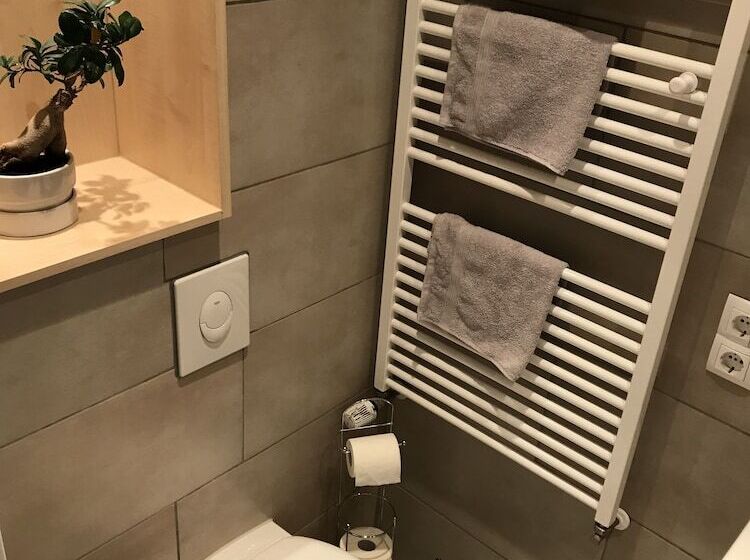 Ganzes Haus Nähe Köln Messe Airport City