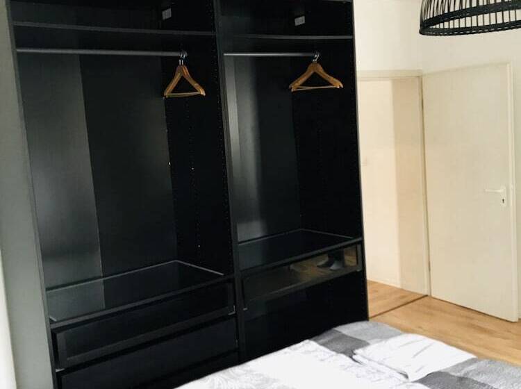 Ganzes Haus Nähe Köln Messe Airport City