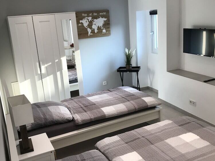 Ganzes Haus Nähe Köln Messe Airport City