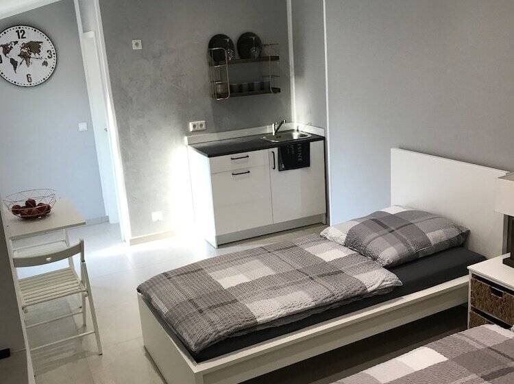 Ganzes Haus Nähe Köln Messe Airport City