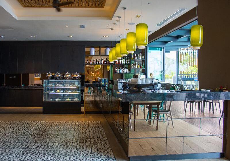 فندق Angsana Teluk Bahang, Penang