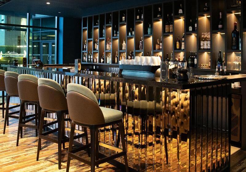 فندق Angsana Teluk Bahang, Penang