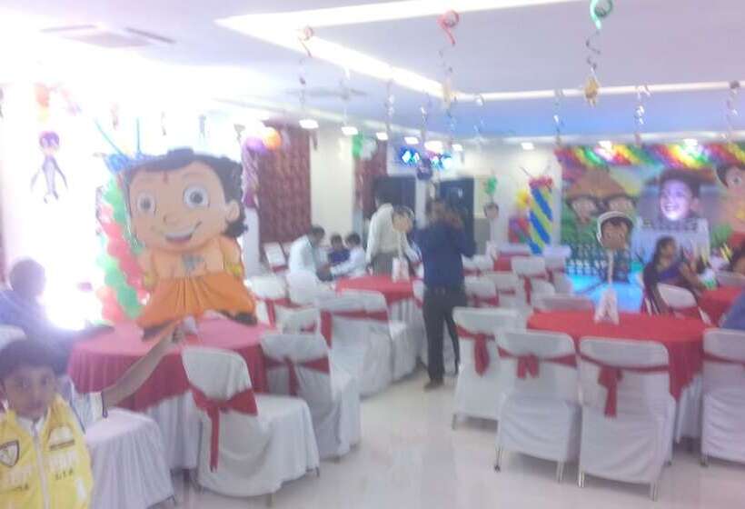 בית מלון כפרי Ashoka Residency