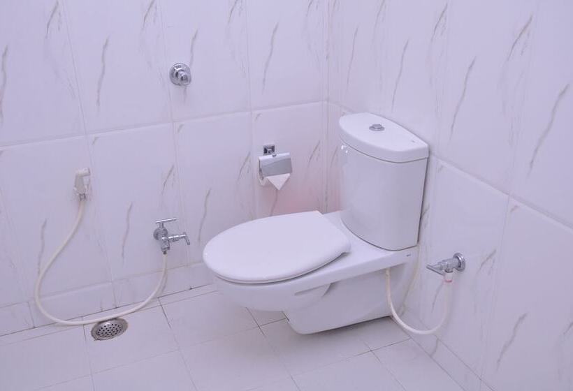 בית מלון כפרי Ashoka Residency