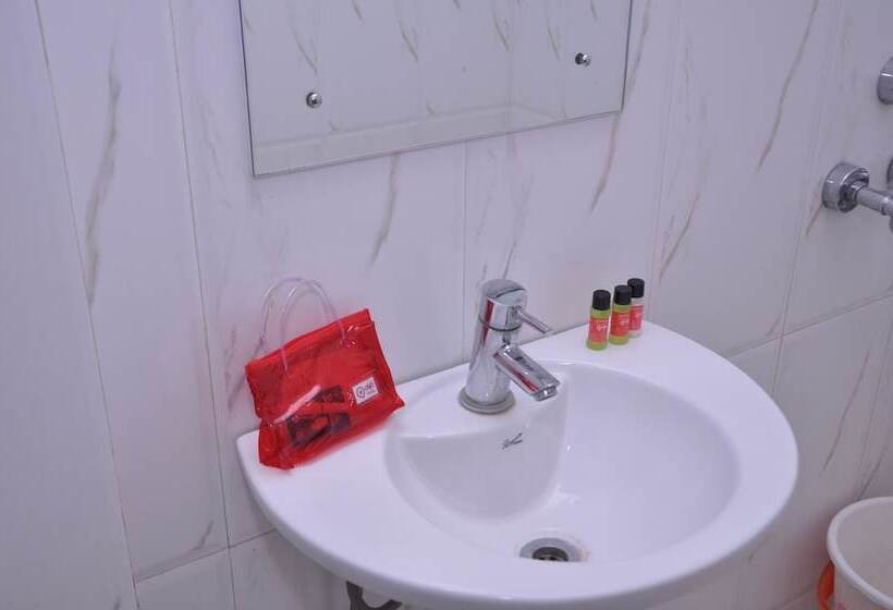 בית מלון כפרי Ashoka Residency