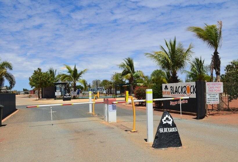 هتل Blackrock Tourist Park