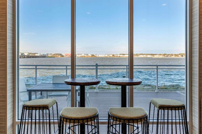 Cambria Hotel Ocean City   Bayfront