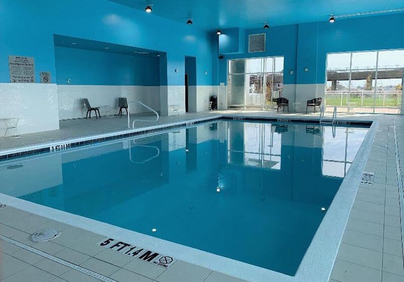 Cambria Hotel Ocean City   Bayfront