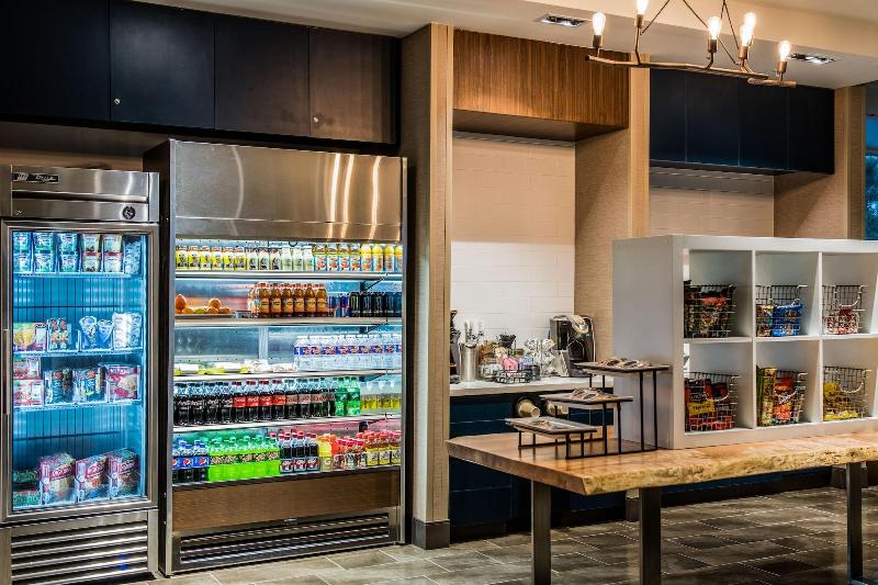 Cambria Hotel Ocean City   Bayfront