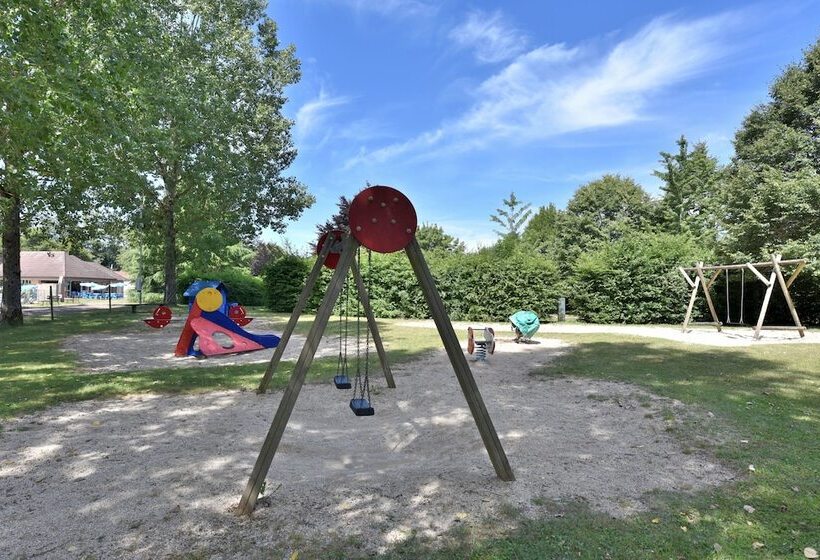 ホテル Camping De Saulieu