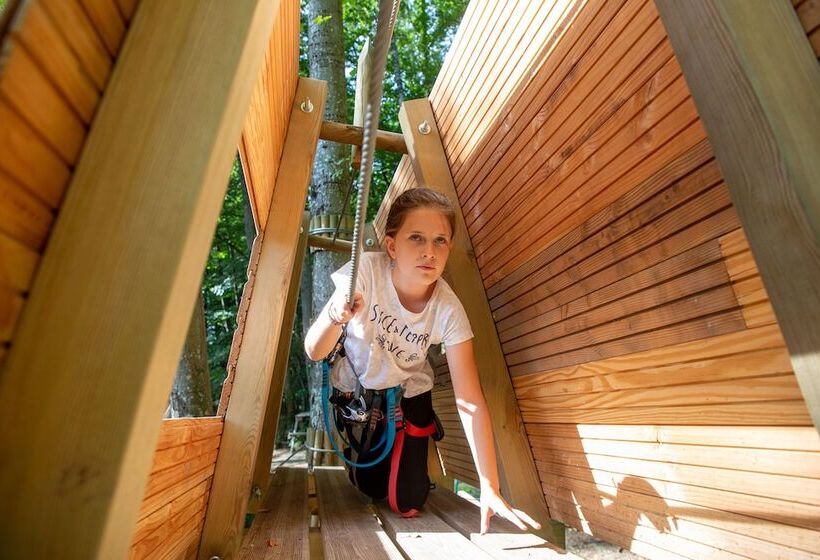 ホテル Camping De Saulieu