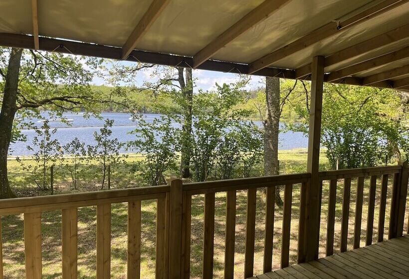 Отель Camping Du Lac De Saintpardoux