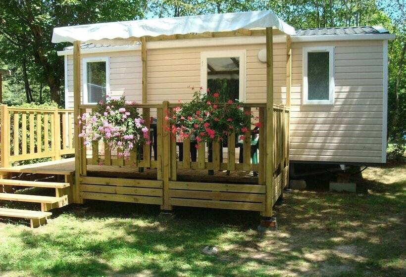 Отель Camping Du Lac De Saintpardoux