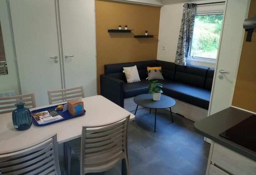 فندق Camping Du Lac