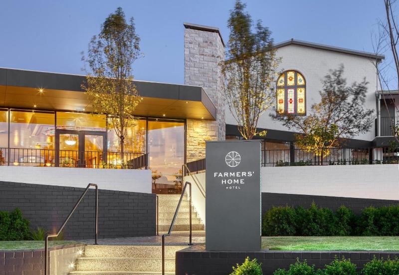 فندق Farmers Home