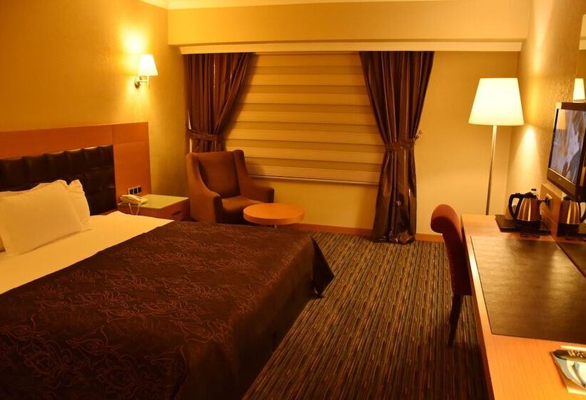 فندق Grand Simay