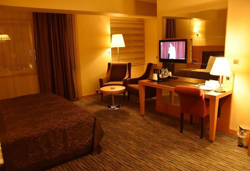 فندق Grand Simay