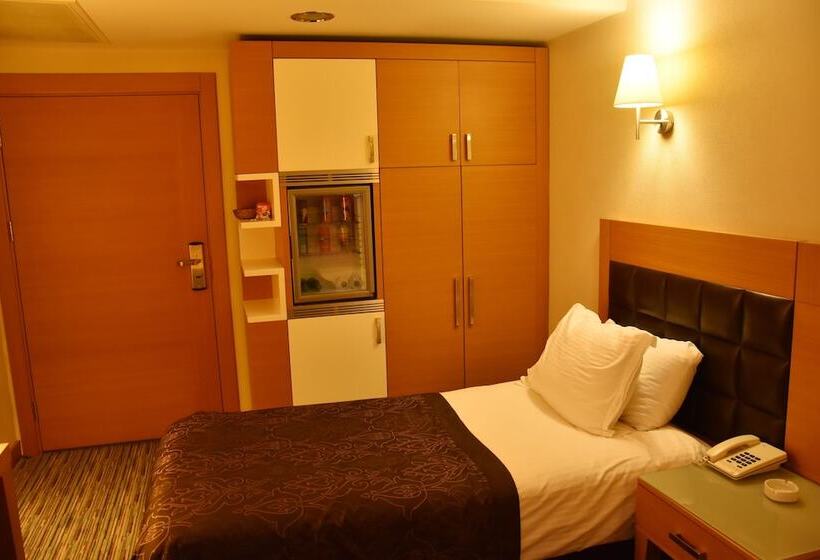 فندق Grand Simay