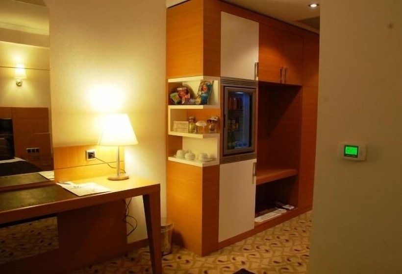 فندق Grand Simay