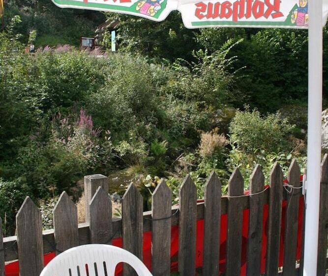 هتل Gästehaus Zur Lilie