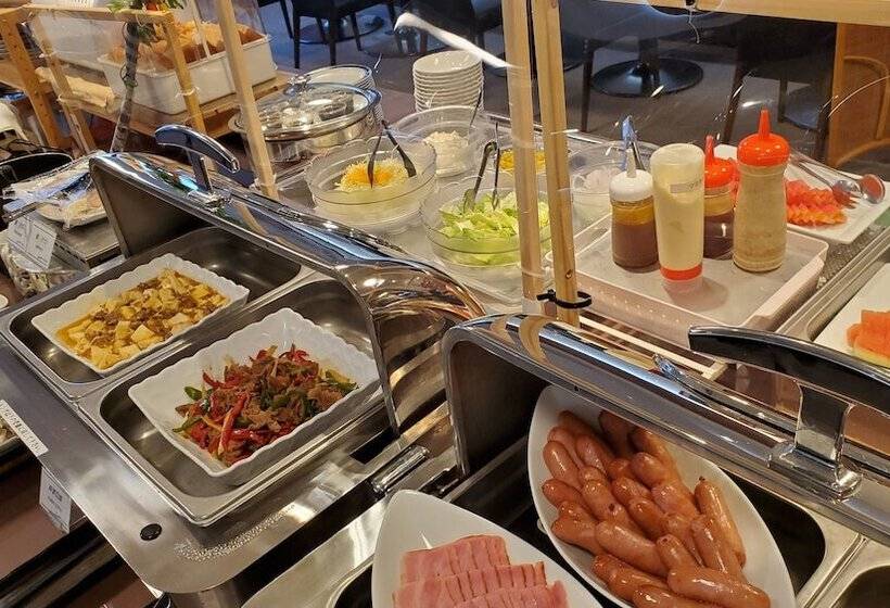 فندق Nobeoka Urban