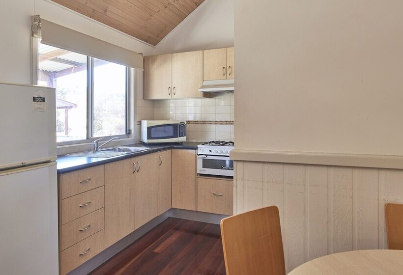 בית מלון כפרי Nrma Bathurst Panorama Holiday Park