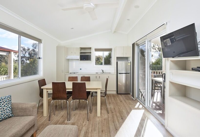 בית מלון כפרי Nrma Bathurst Panorama Holiday Park