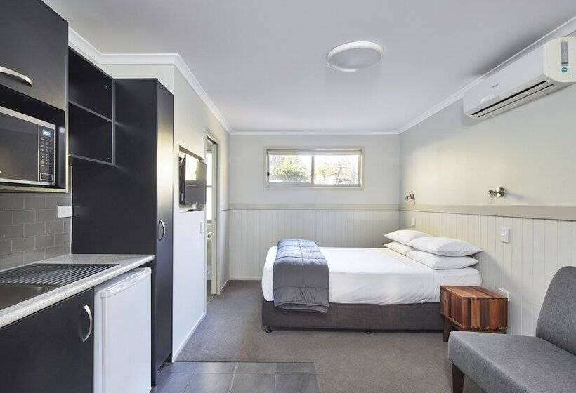 בית מלון כפרי Nrma Bathurst Panorama Holiday Park