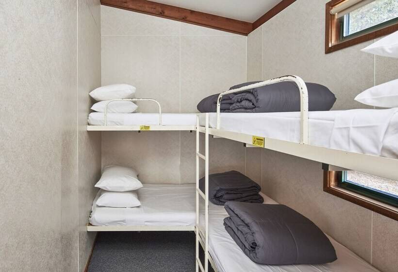 בית מלון כפרי Nrma Bathurst Panorama Holiday Park