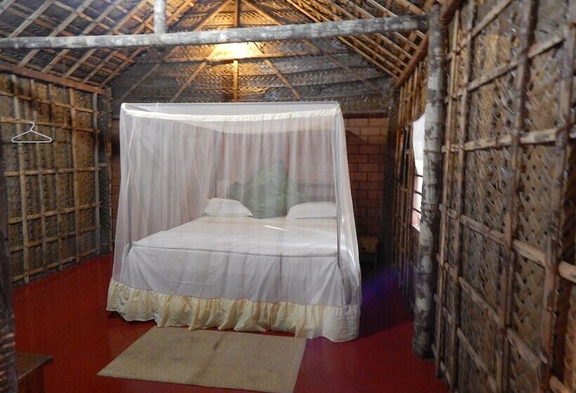 Hotel The Palm Trees Resort