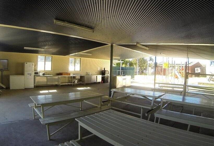 ホテル Twin Waters Caravan Park