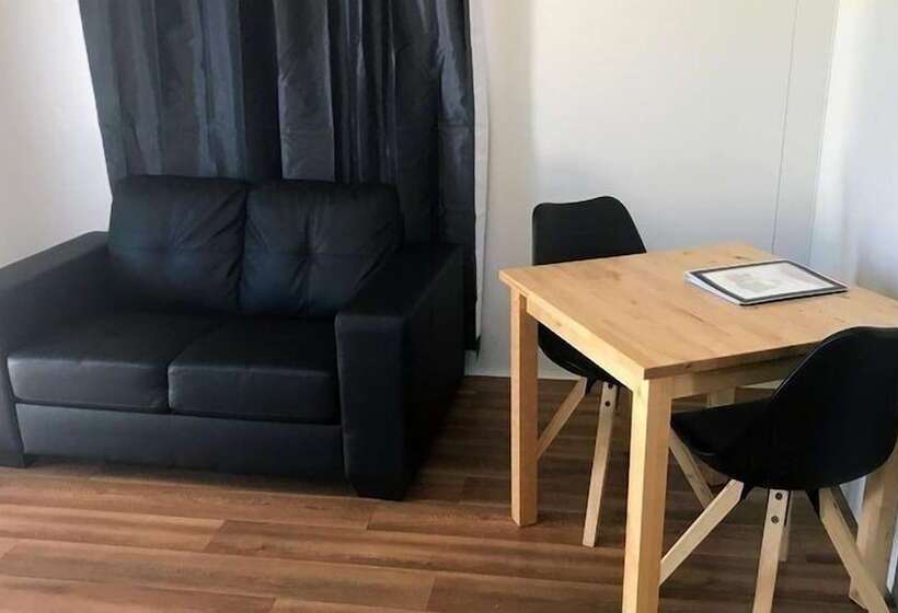 ホテル Twin Waters Caravan Park