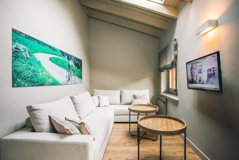 Intrepid Hotel Rural