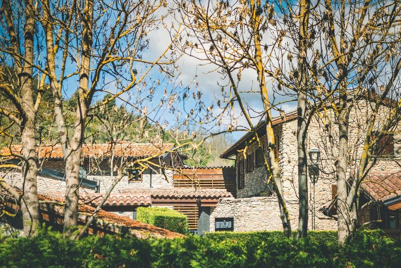 Intrepid Hotel Rural