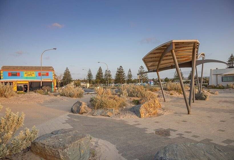 Moana Beach Tourist Park