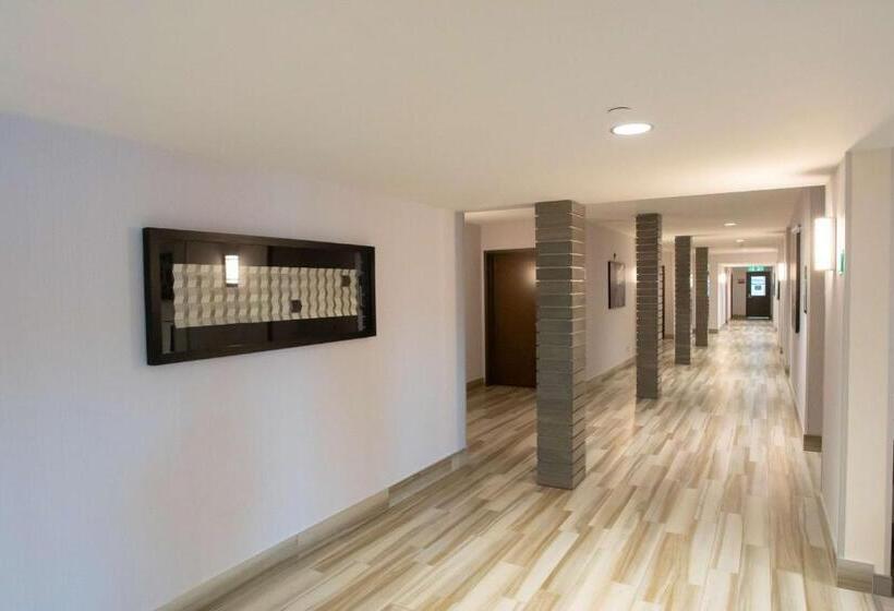 مُتل Best Western Plus Prince George