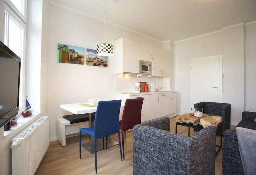 ペンション Haus Eisberg