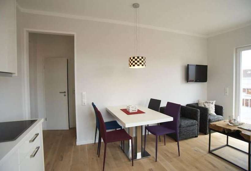 ペンション Haus Eisberg