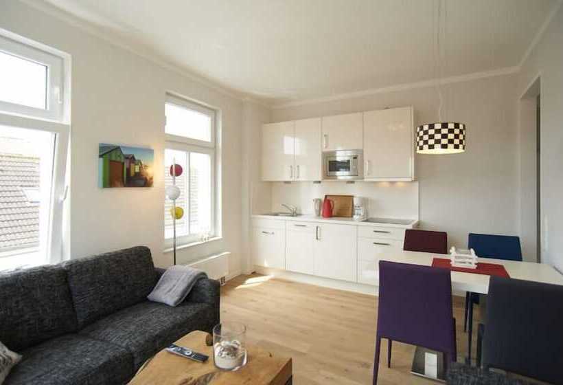 ペンション Haus Eisberg