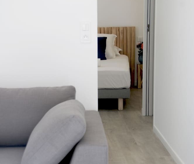 Пансион Les Suites D Agosta