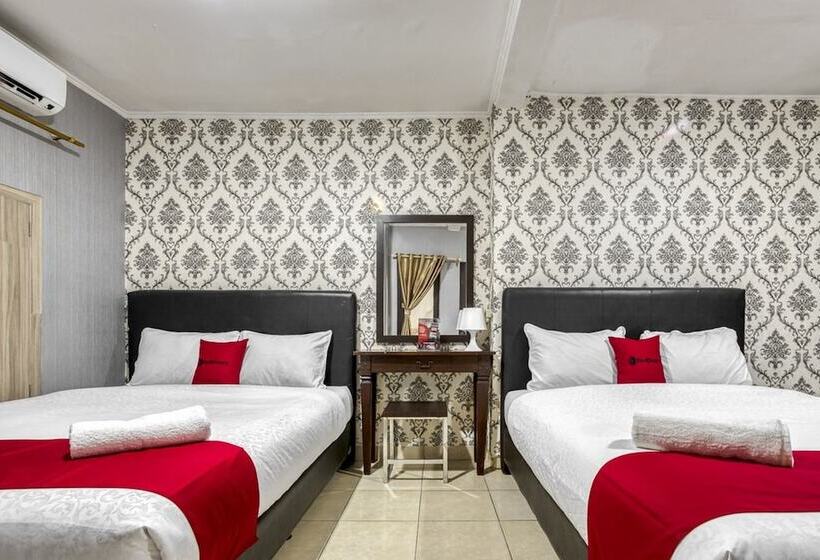 Пансион Reddoorz Near Tomang 2