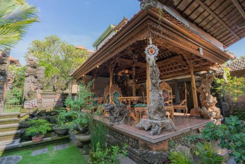 פנסיון Sania S House