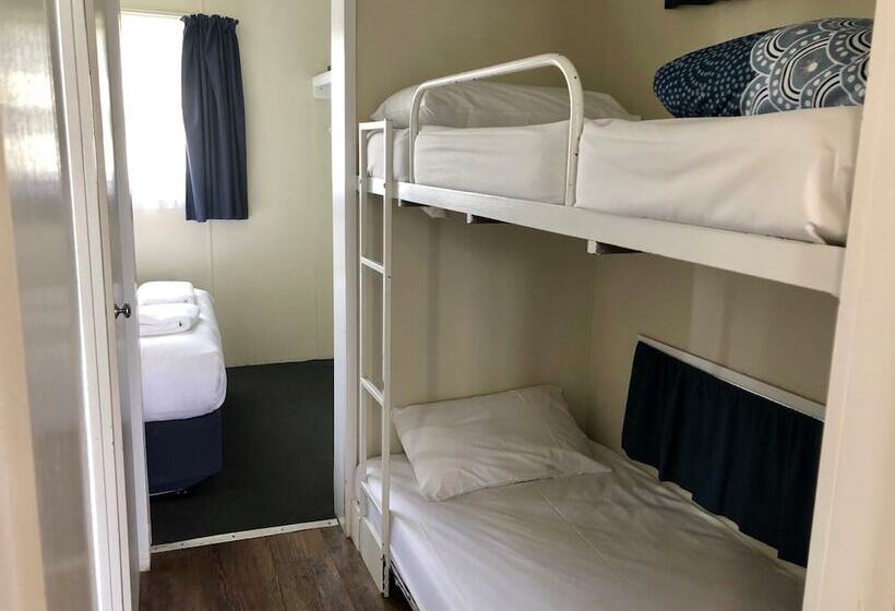 منتجع Big4 Ingenia Holidays Wagga Wagga